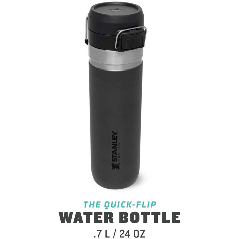 Stanley Quick Flip Water Bottle 0.7L Fassungsvermögen Charcoal